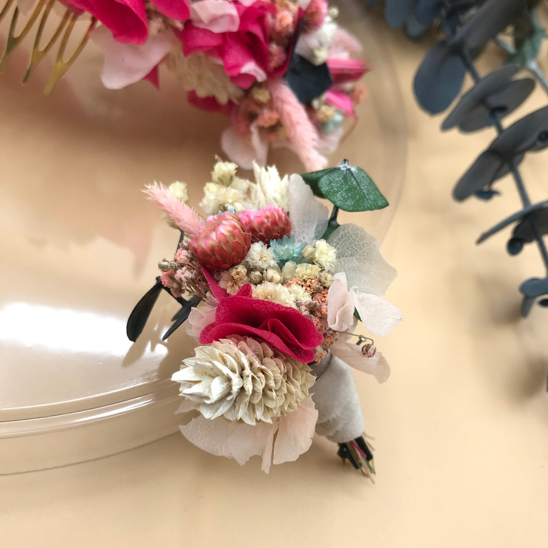 Boutonnière (bajo pedido-consulta el apartado Detalles)